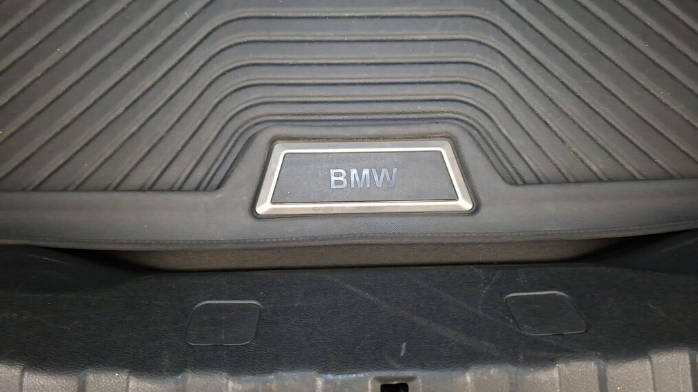BMW Serii 3, 320