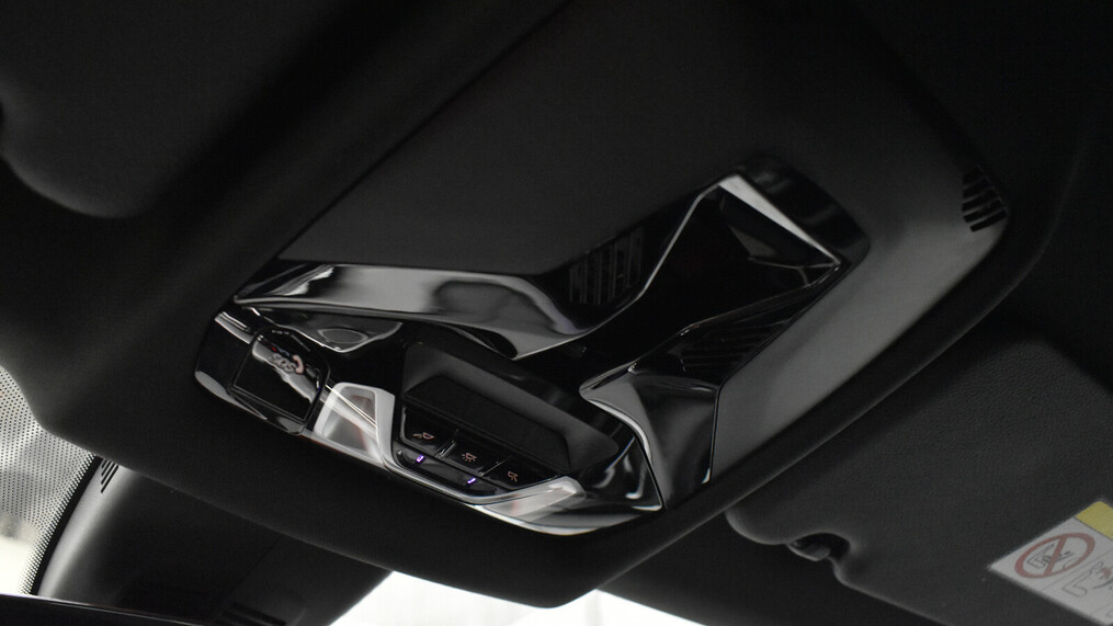 BMW Seria 2 218