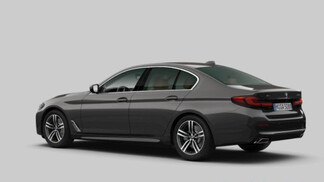BMW Serii 5, 520