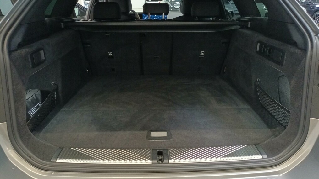 BMW Seria 5, 520