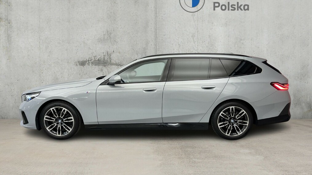BMW Serii 5, 520