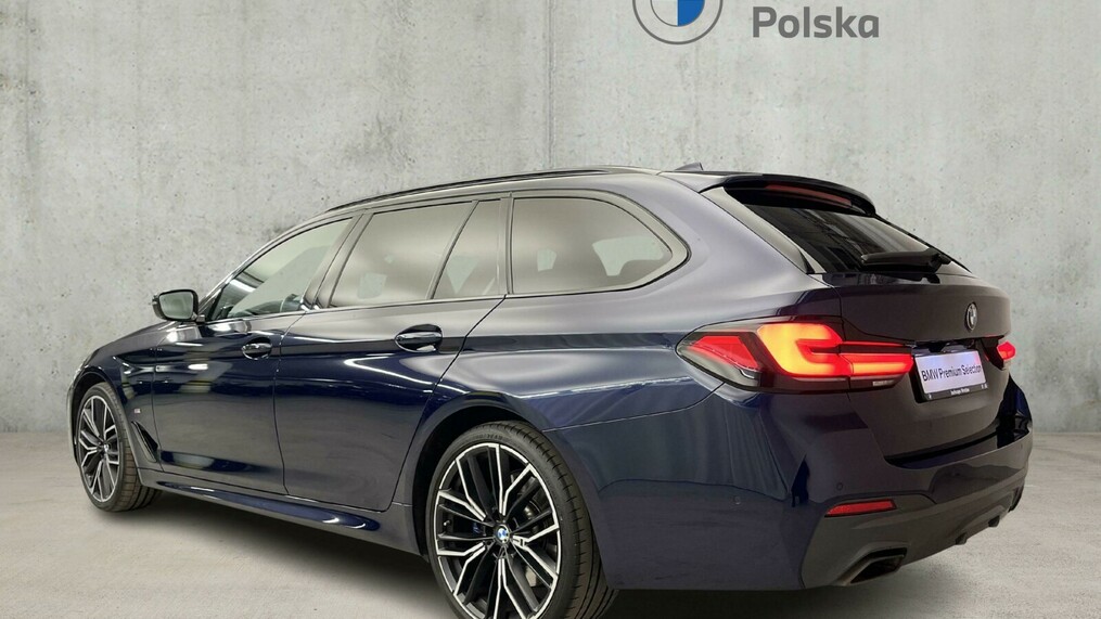 BMW Serii 5, 530