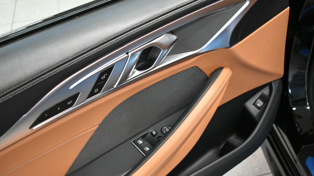 BMW Seria 8 840