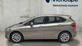 BMW Serii 2, 218