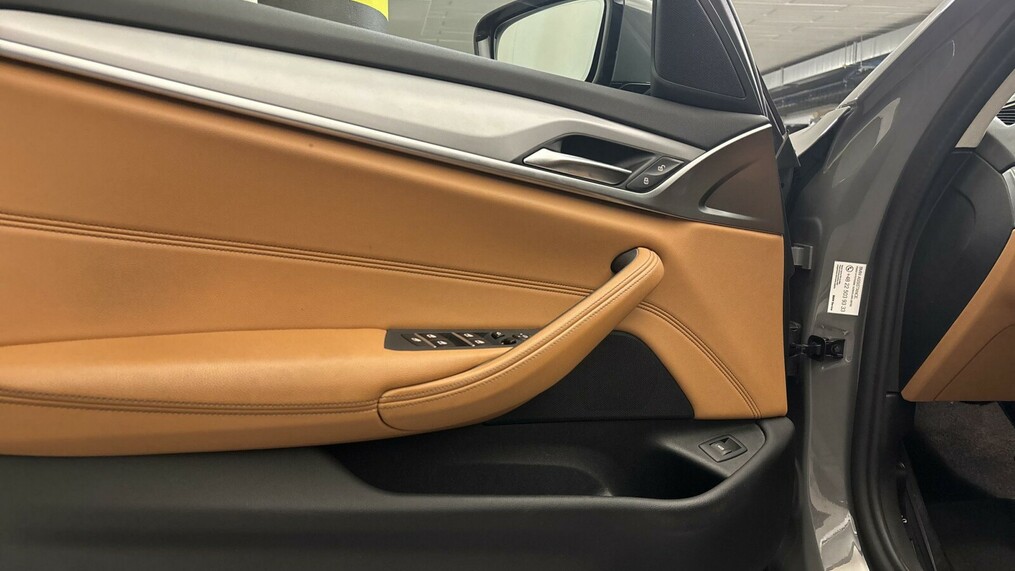BMW Seria 5 518