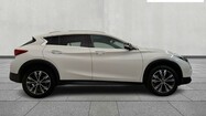 Infiniti QX30