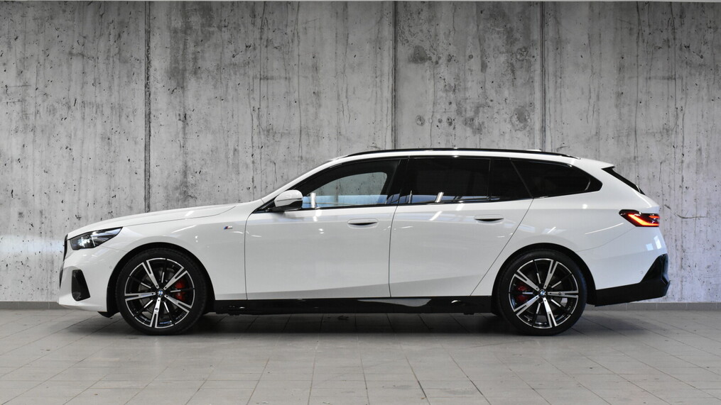 BMW Serii 5, 520