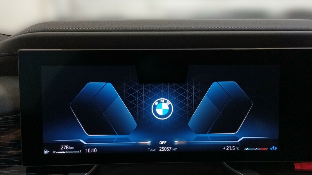 BMW Seria 7 740