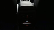 BMW Seria 3, 330