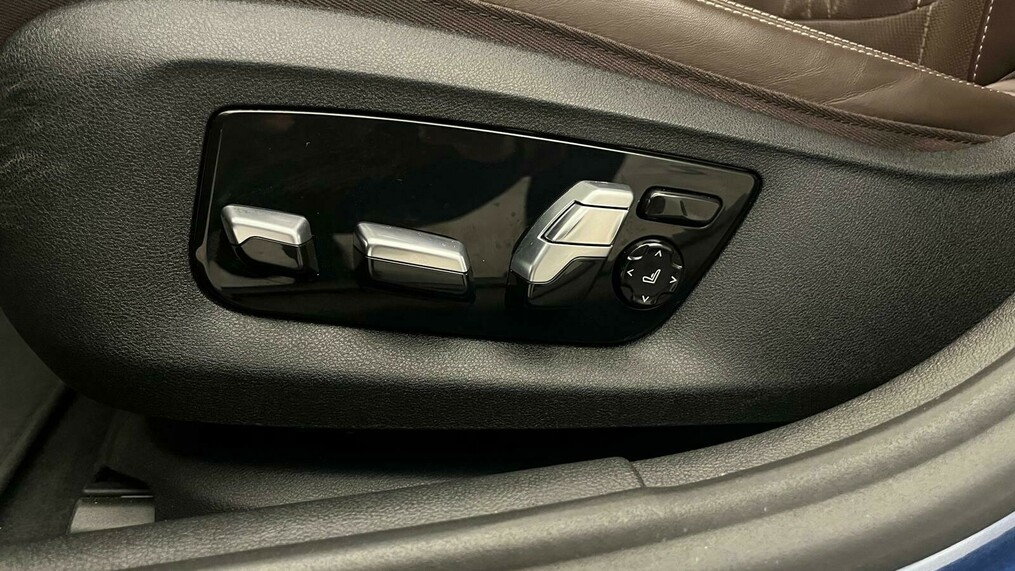 BMW Serii 5, 530