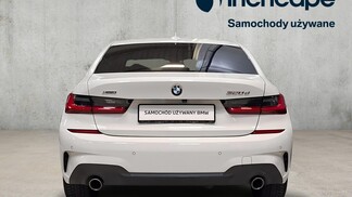 BMW Serii 3, 320