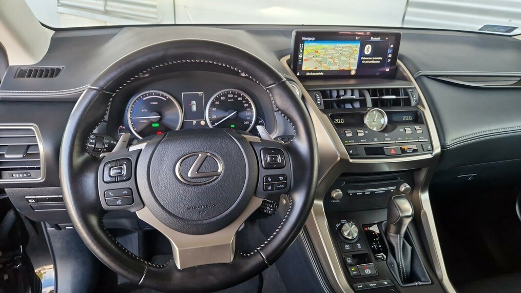 Lexus NX 300H