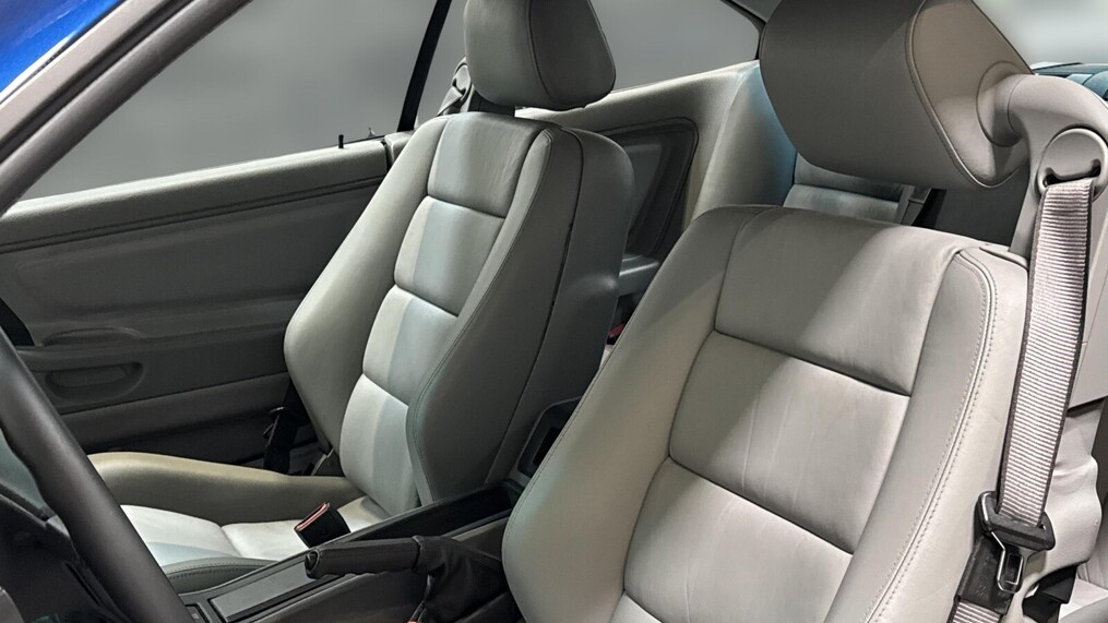 BMW Serii 8, 850