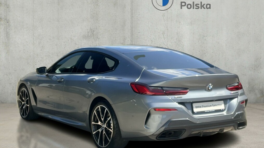 BMW Seria 8, 850