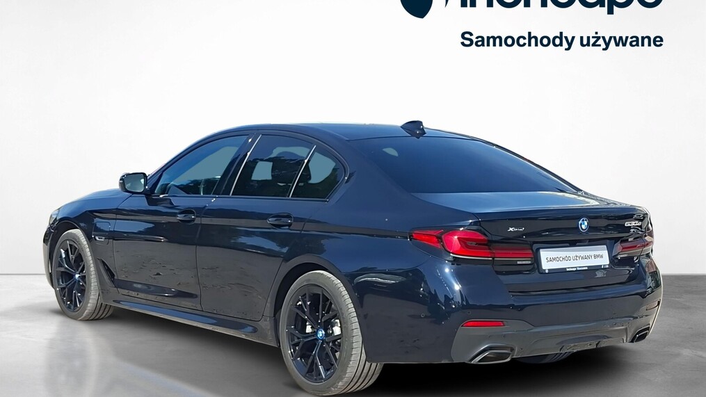 BMW Serii 5, 530