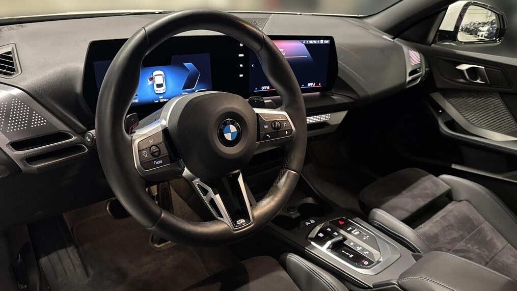 BMW Serii 2, 220