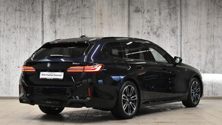 BMW Serii 5, 520