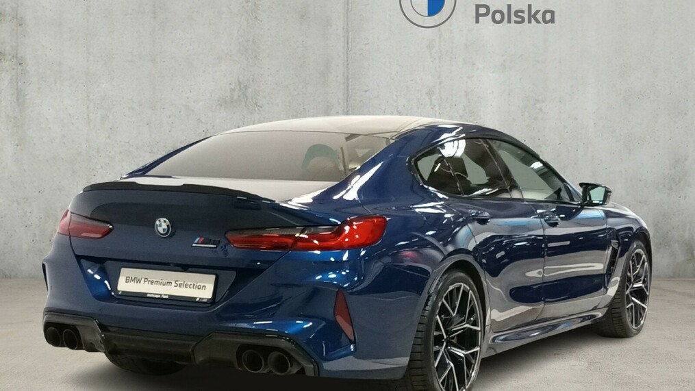 BMW Seria M8