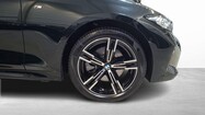 miniaturka - BMW Serii 3, 330