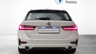 BMW Serii 3, 320