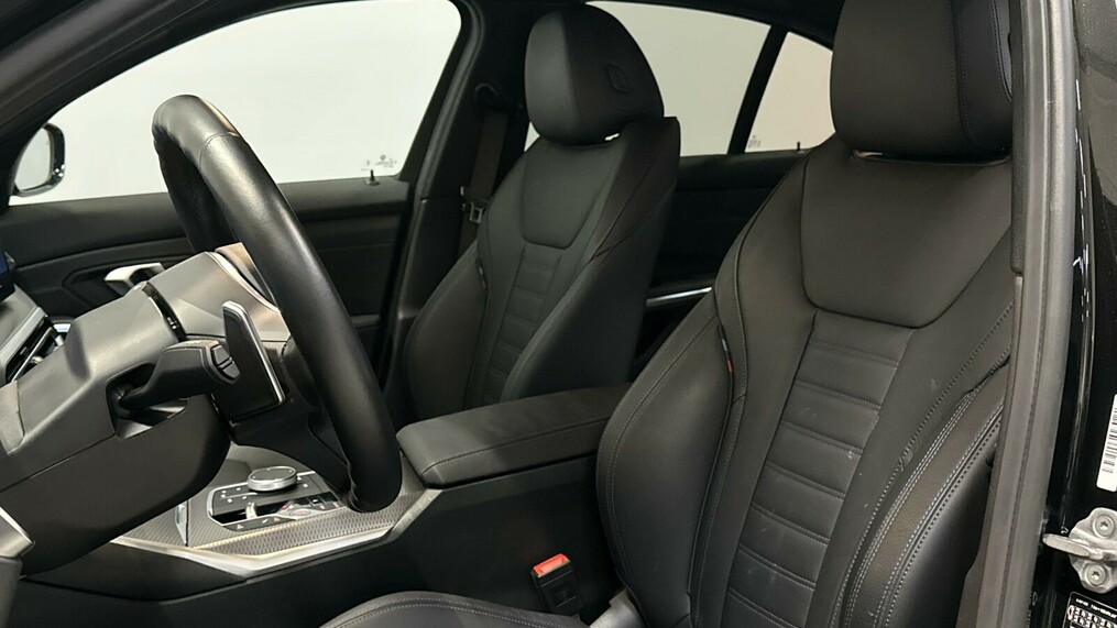 BMW Seria 3 330