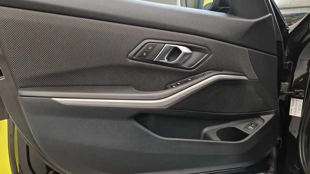 BMW Seria 3 318