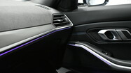 BMW Seria 3, 330
