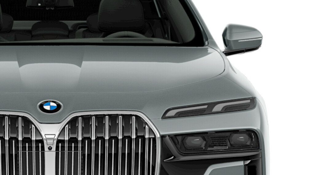 BMW Serii 7, 740