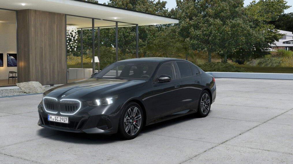 BMW Serii 5, 520