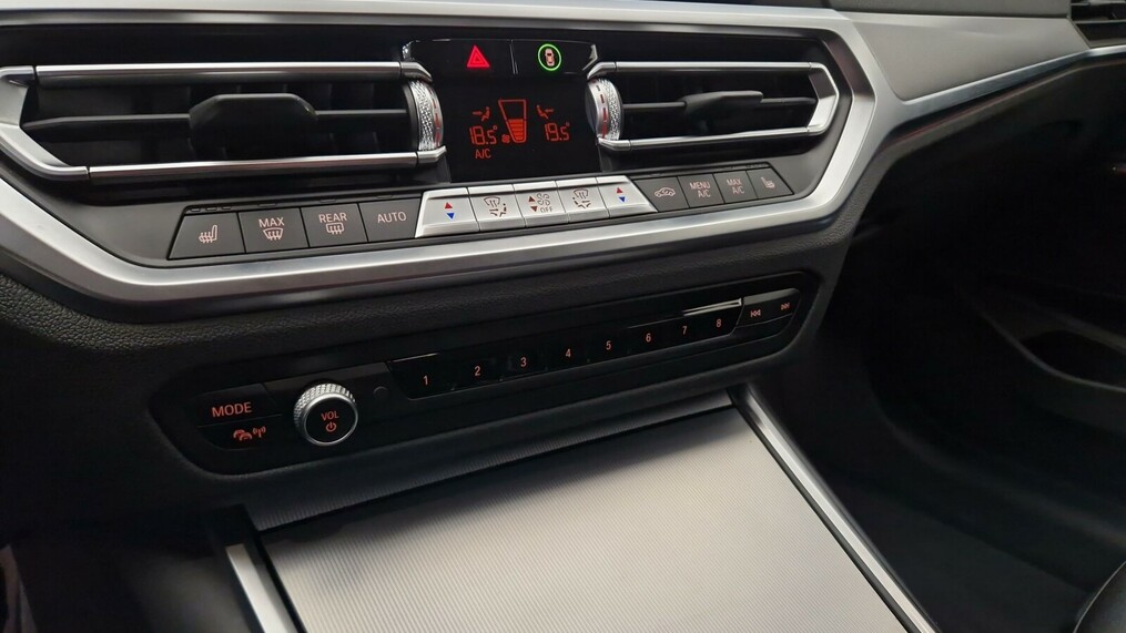 BMW Seria 3 330