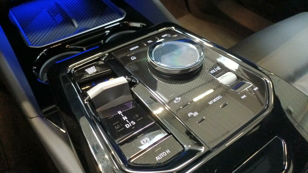 BMW Seria 5, 520