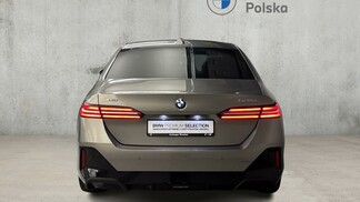 BMW Serii 5, 520