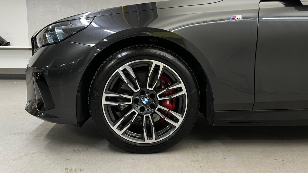 BMW Serii 5, 540