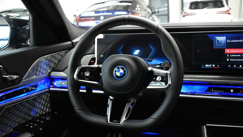 BMW Serii 7, 760