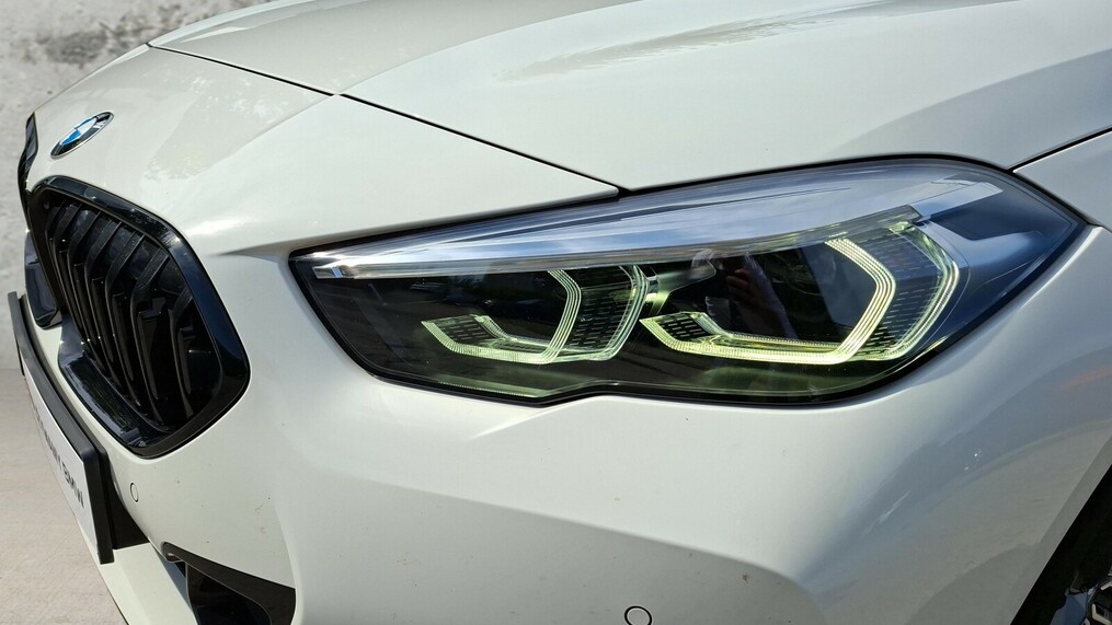 BMW Serii 2, 218