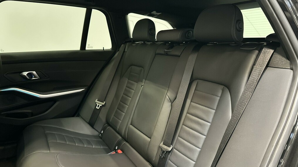 BMW Seria 3 340