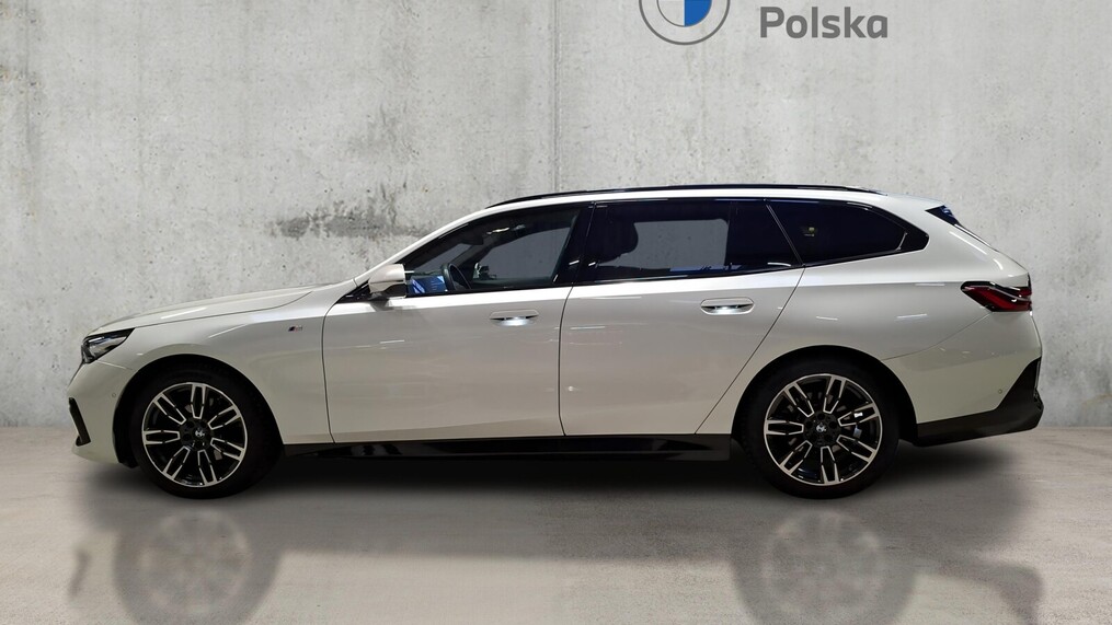 BMW Serii 5, 520