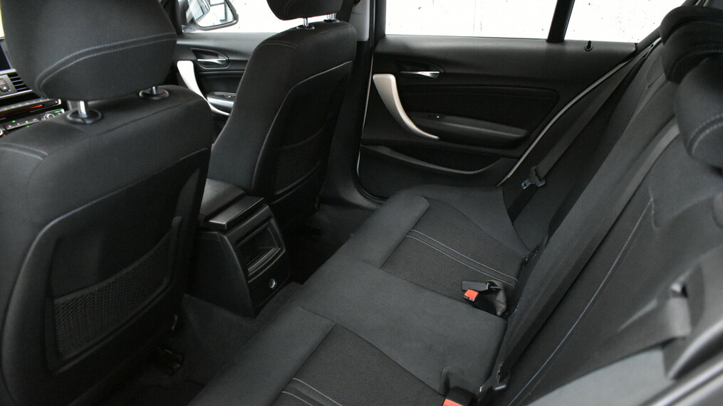 BMW Seria 1 118