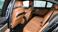 BMW Seria 7 740