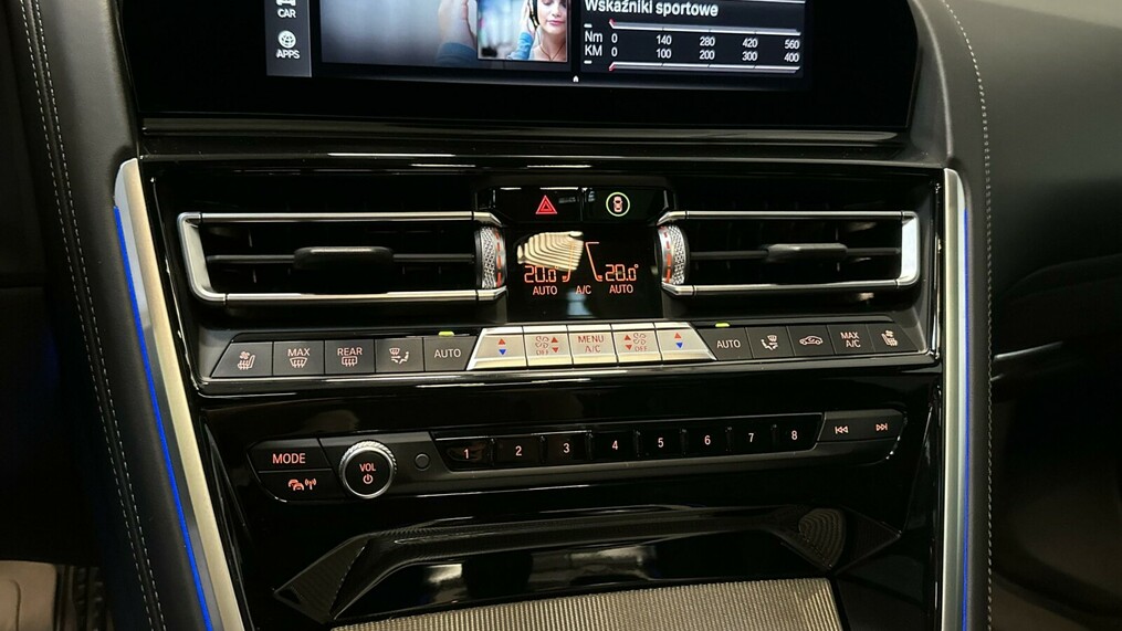 BMW Seria 8 840