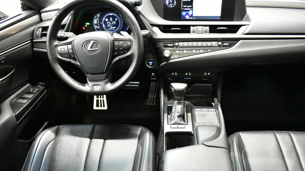 Lexus ES300