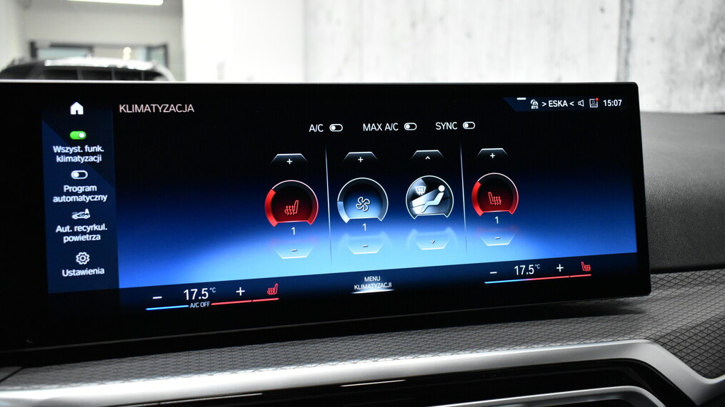 BMW Serii 3, 330