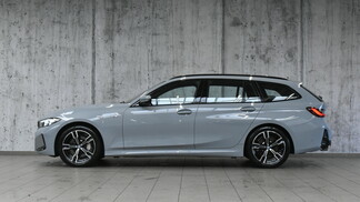 BMW Seria 3, 330