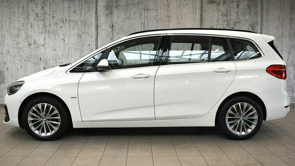 BMW Seria 2 218