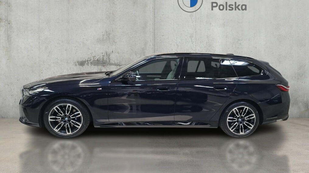 BMW Serii 5, 520