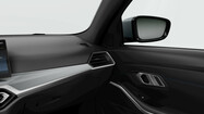 BMW Serii 3, 320