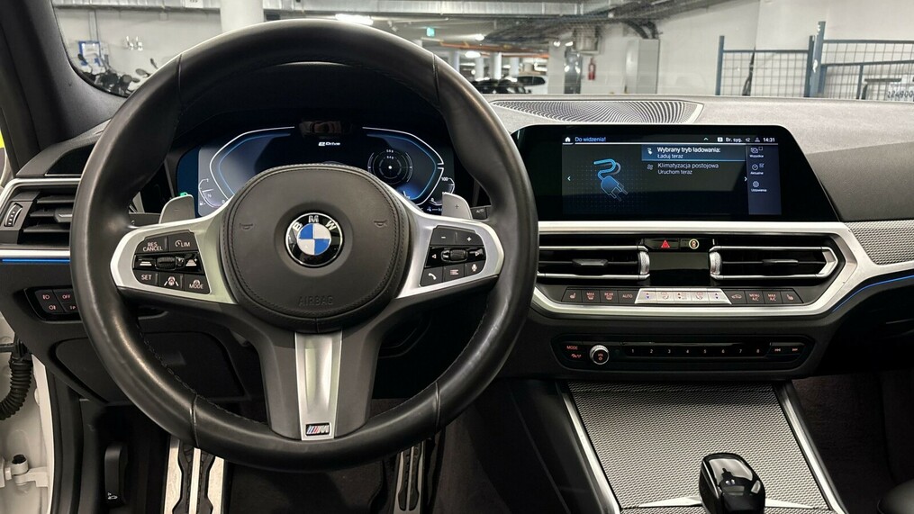 BMW Seria 3 330