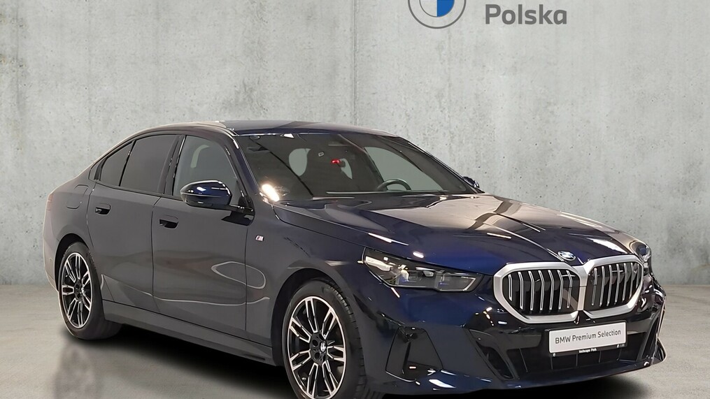 BMW Serii 5, 520
