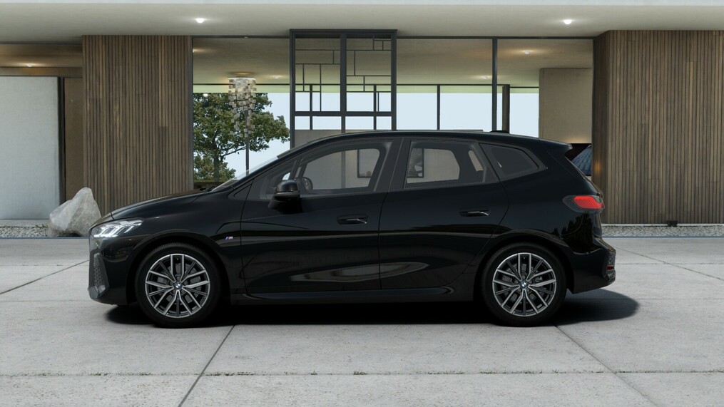 BMW Serii 2, 218