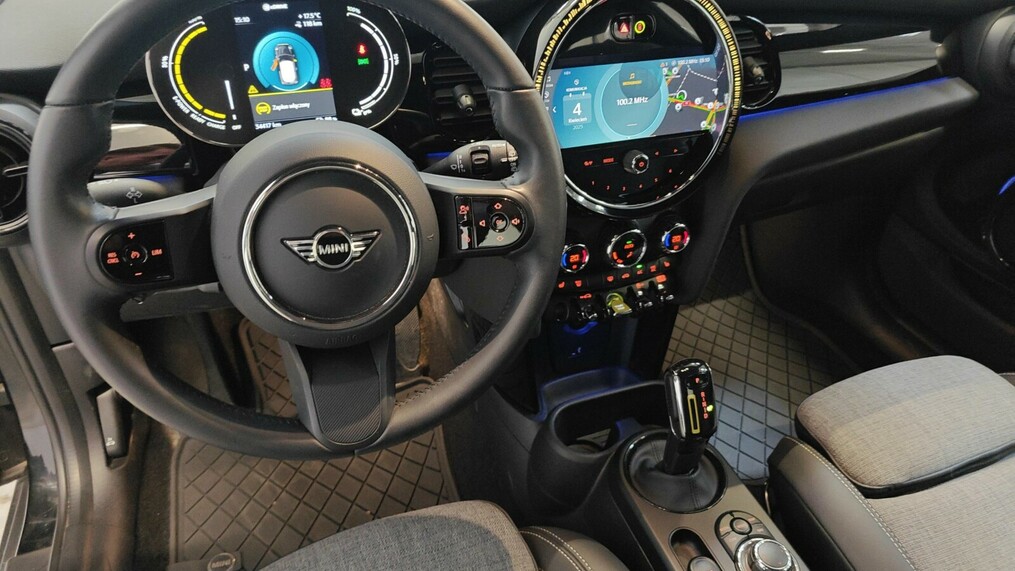 MINI Cooper SE